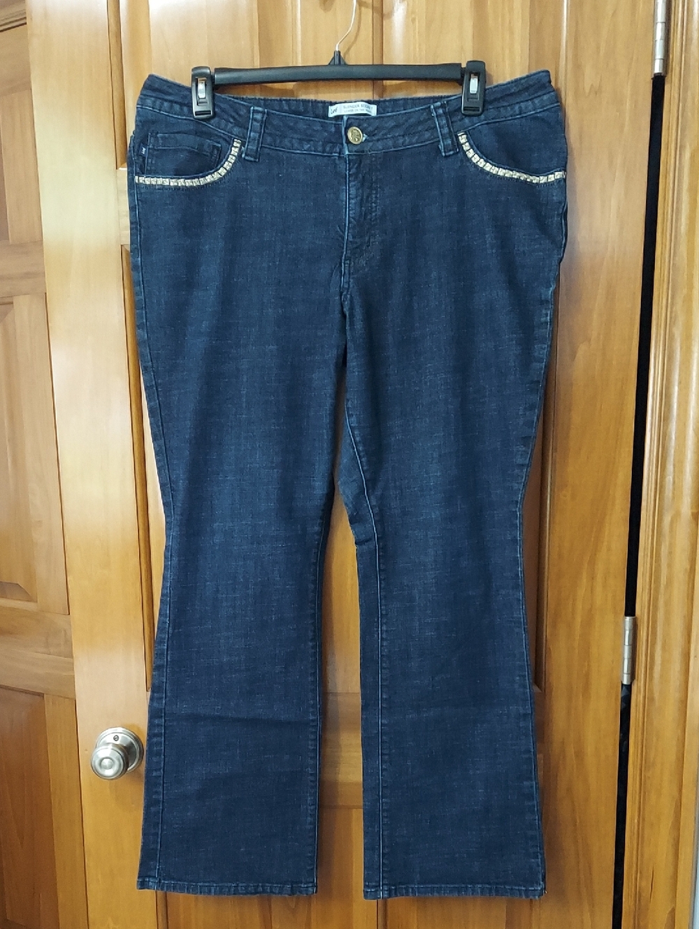 Lee Slender Secret Stretchy Blue Jeans Gold Trim & Buttons, Size 20, Like New ▪︎
